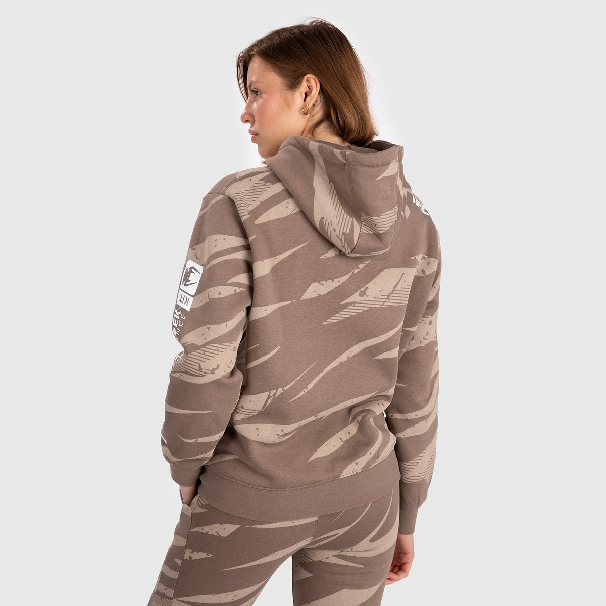Sweatshirt À Capuche pour Femmes UFC Adrenaline by Venum Fight Week - Desert Camo - product-type_Sweatshirts