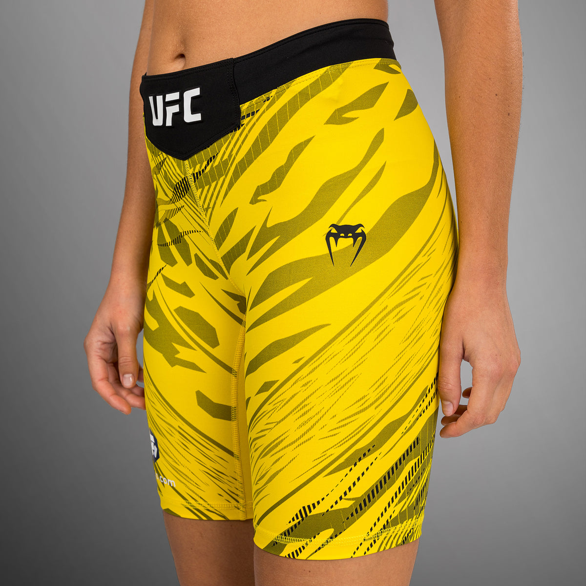 Short de compression pour Femmes UFC Fusion by Venum Authentic Fight Night - Coupe Longue - Jaune - product-type_Shorts de compression