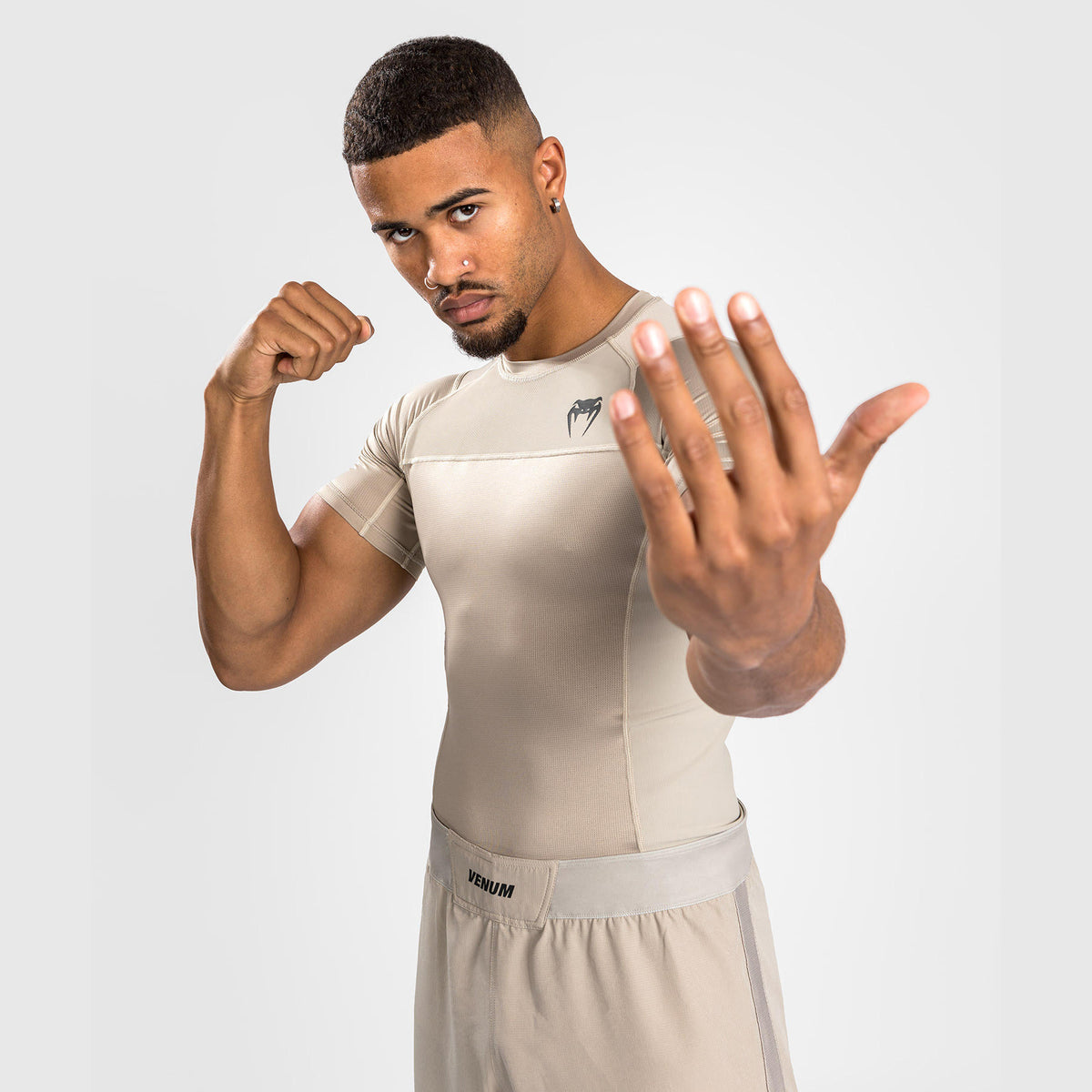 Rashguards Venum G-Fit Air - Sable - product-type_T-Shirts de Compression