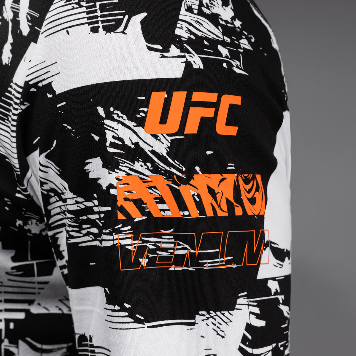 T-shirt manches longues Homme UFC Zenith by Venum Authentic Fight Week - Blanc - product-type_T-Shirts