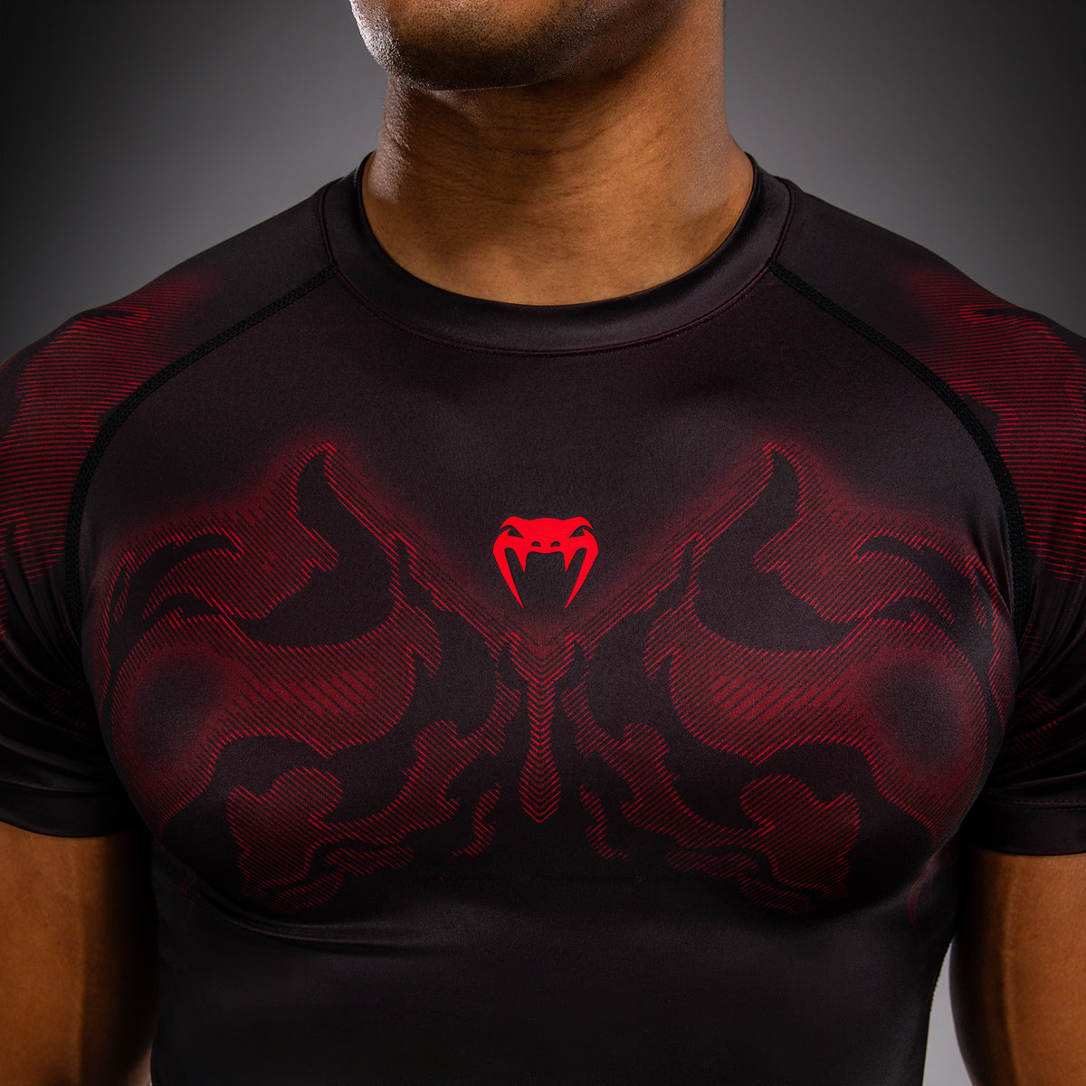 Rashguard à Manches Courtes Venum Spectre – Noir/Rouge - product-type_T-Shirts de Compression