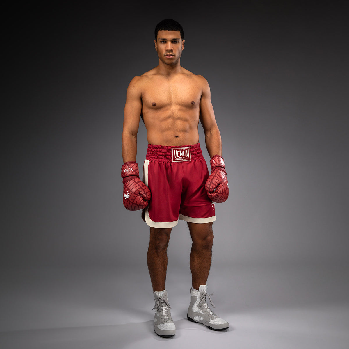 Short de boxe Venum Classic – Rouge Rubis/Ivoire - product-type_Shorts de boxe