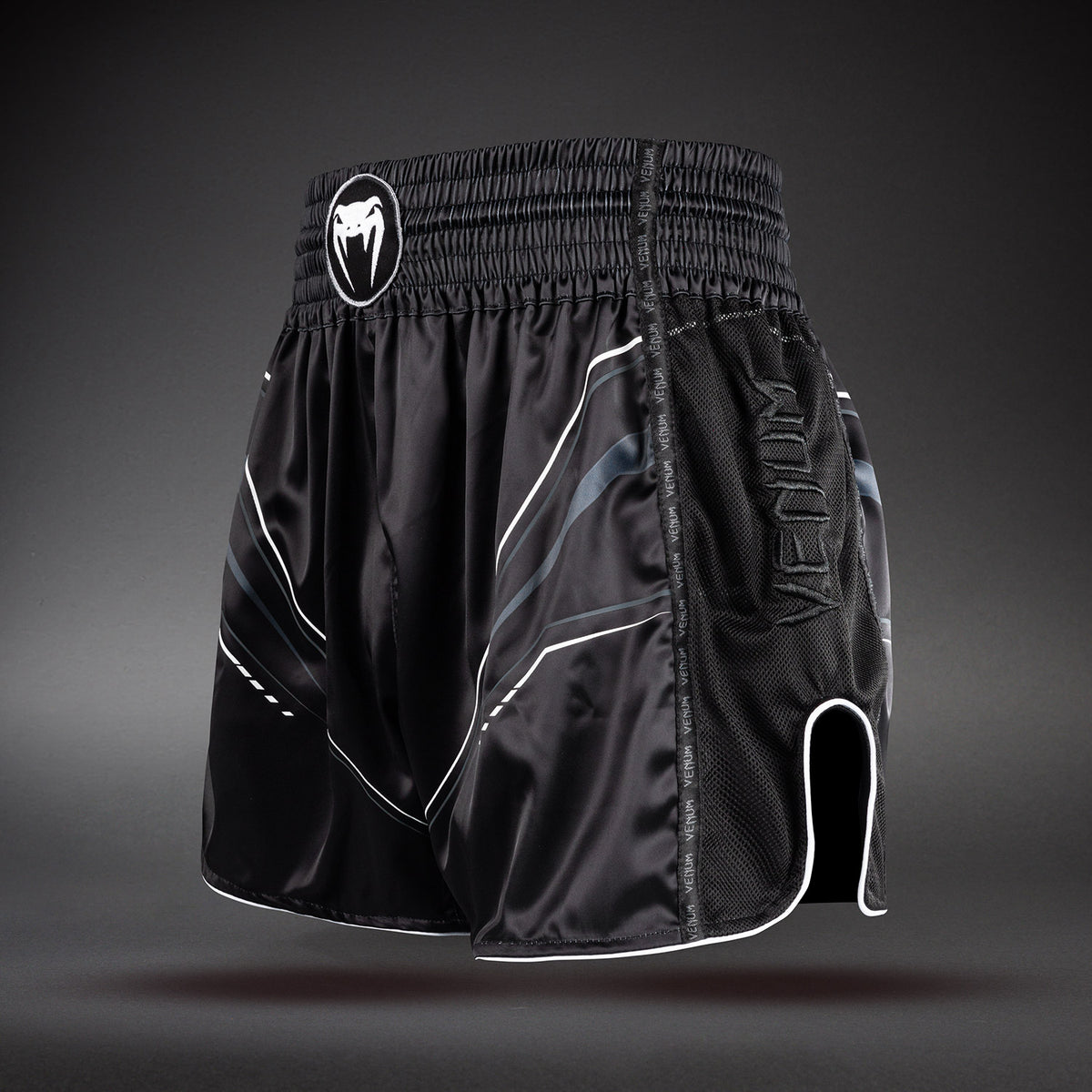 Short de Muay Thaï Venum Streamline – Noir/Blanc - product-type_Shorts de Muay Thai