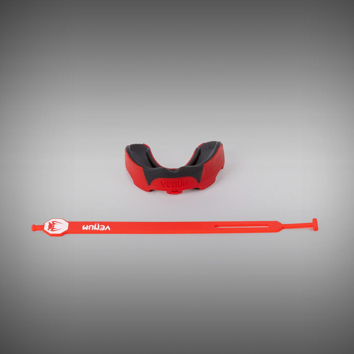 Protège-dents Venum Predator avec/sans Sangles - Rouge/Noir - product-type_Protège-lèvres