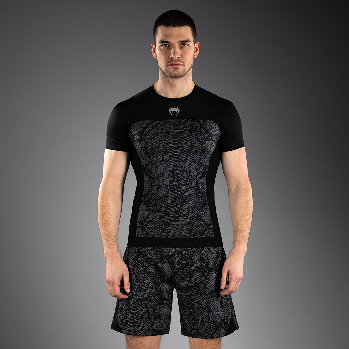 Rashguard à Manches Courtes Venum G-Fit Scales – Noir/Gris Charbon - product-type_T-Shirts de Compression