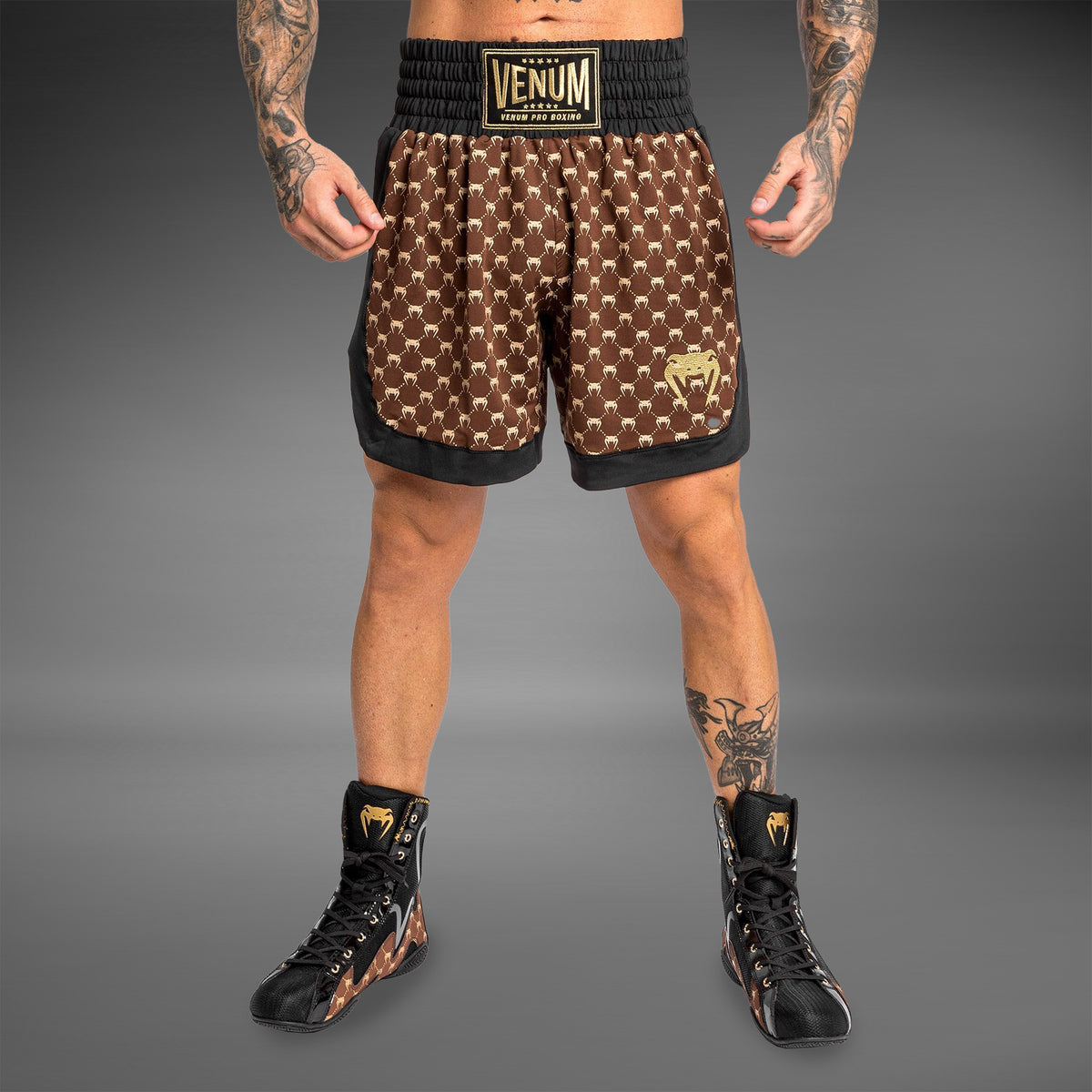 Short de Boxe Venum Monogram - Noir/Marron - product-type_Shorts de boxe