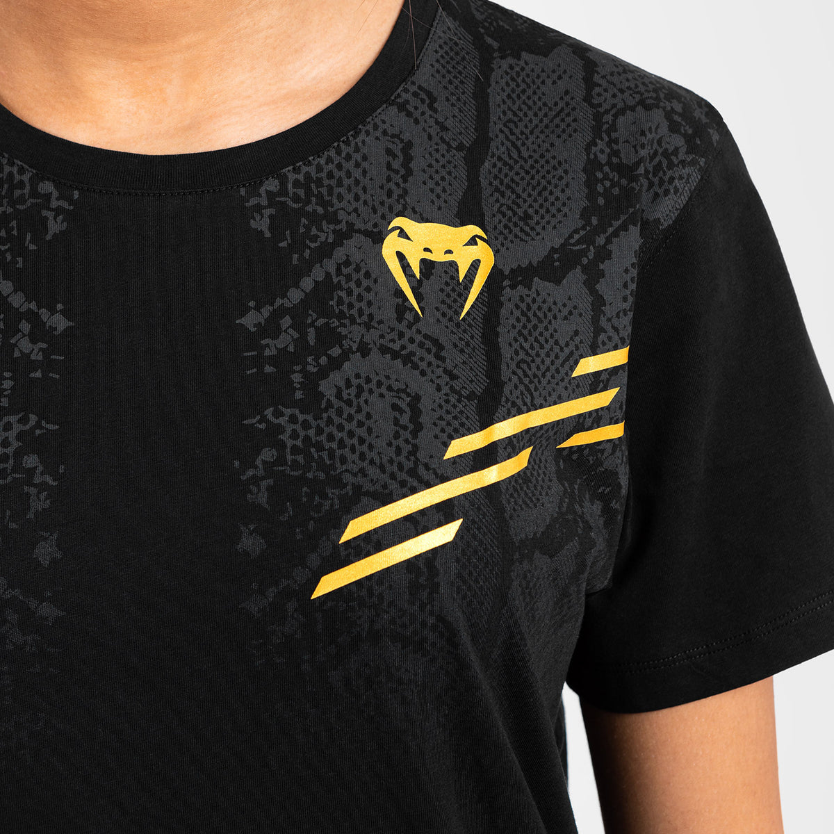 T-shirt à manches courtes pour Femmes UFC Adrenaline by Venum Replica - Champion - product-type_T-Shirts