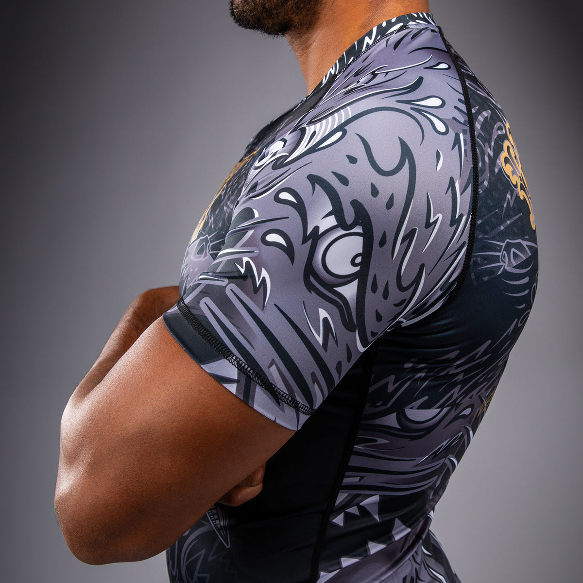 Rashguard à Manches Courtes Venum Wolf Atak – Noir/Gris - product-type_T-Shirts de Compression