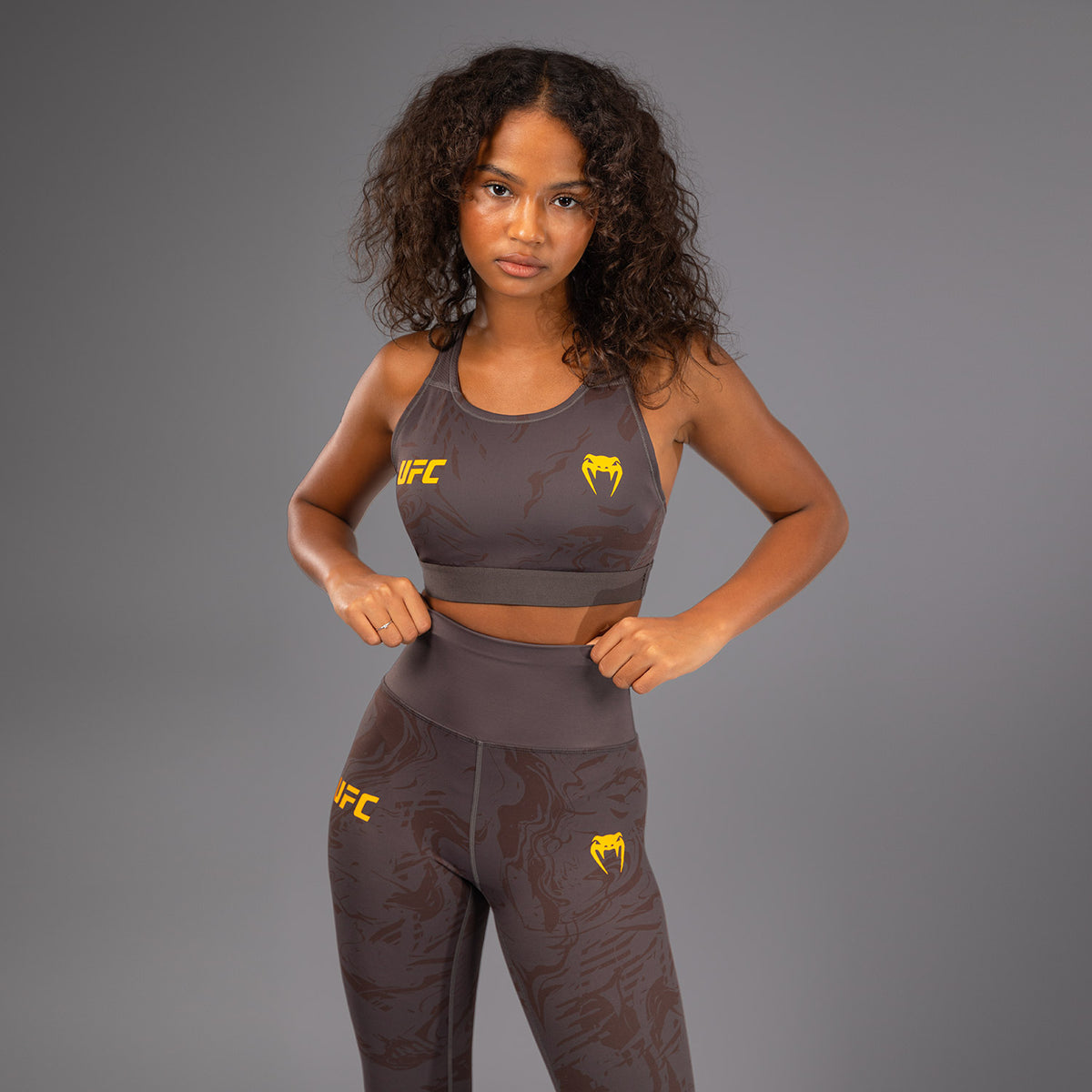 Brassière pour Femmes UFC Fusion by Venum Fight Week - Marron Terrestre - product-type_Brassières de sport