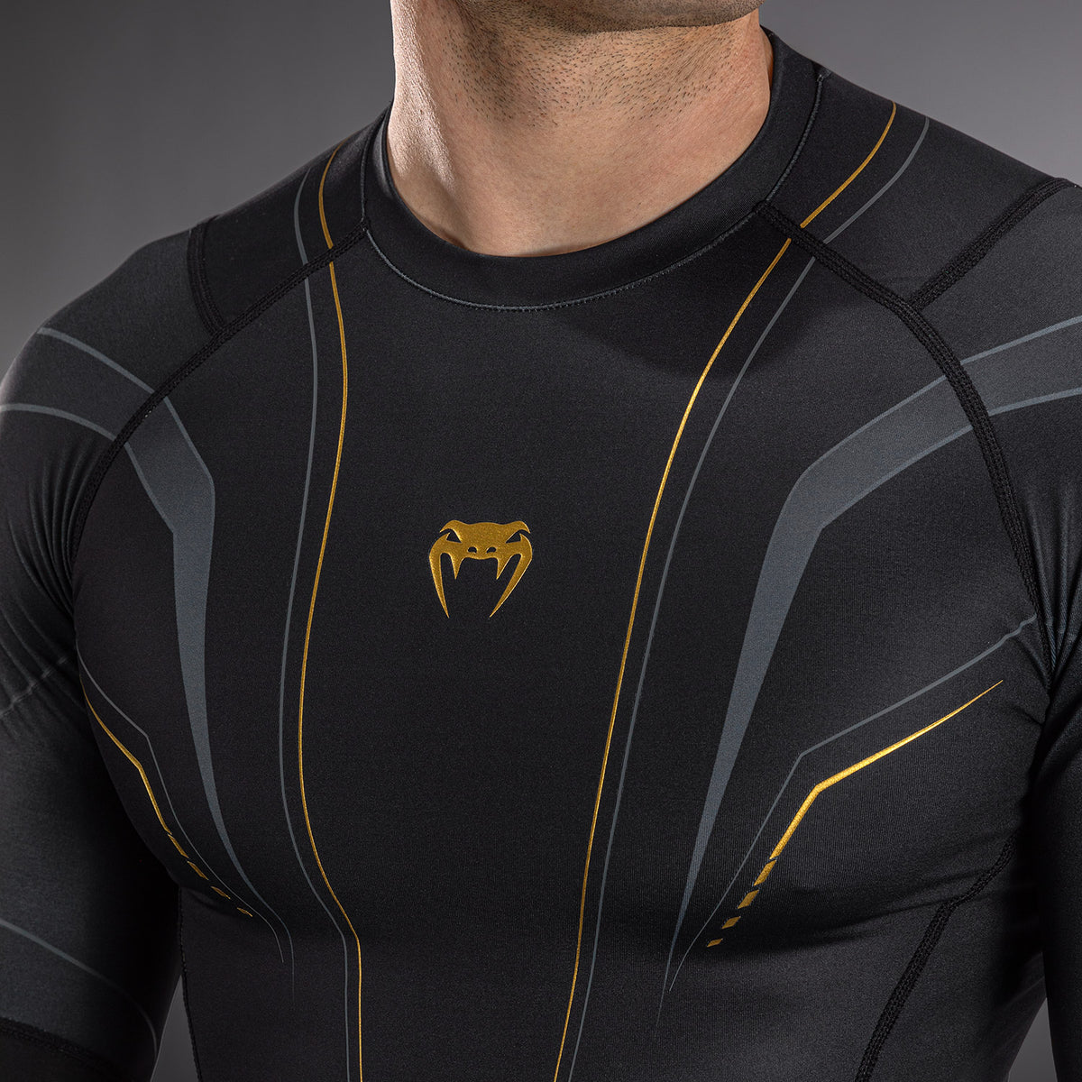 Rashguard à Manches Longues Venum Streamline – Noir/Or - product-type_T-Shirts de Compression