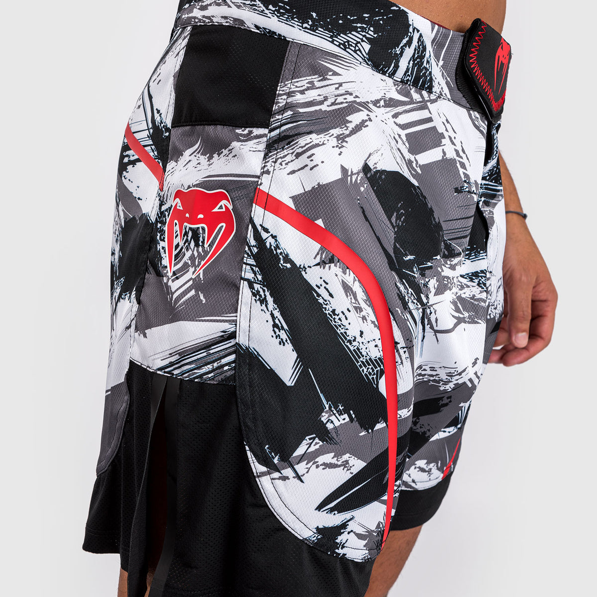 Short de combat Venum Electron 3.0 - Gris/Rouge - product-type_Shorts de MMA