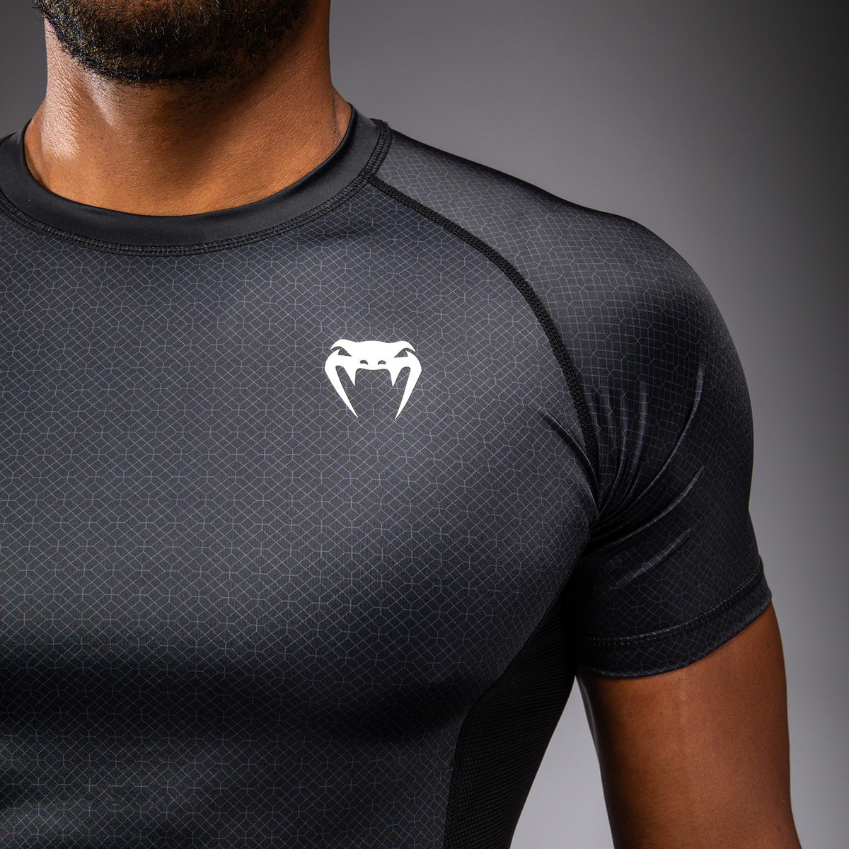 Rashguard à Manches Courtes Venum x Roger Gracie Academy - Noir - product-type_T-Shirts de Compression