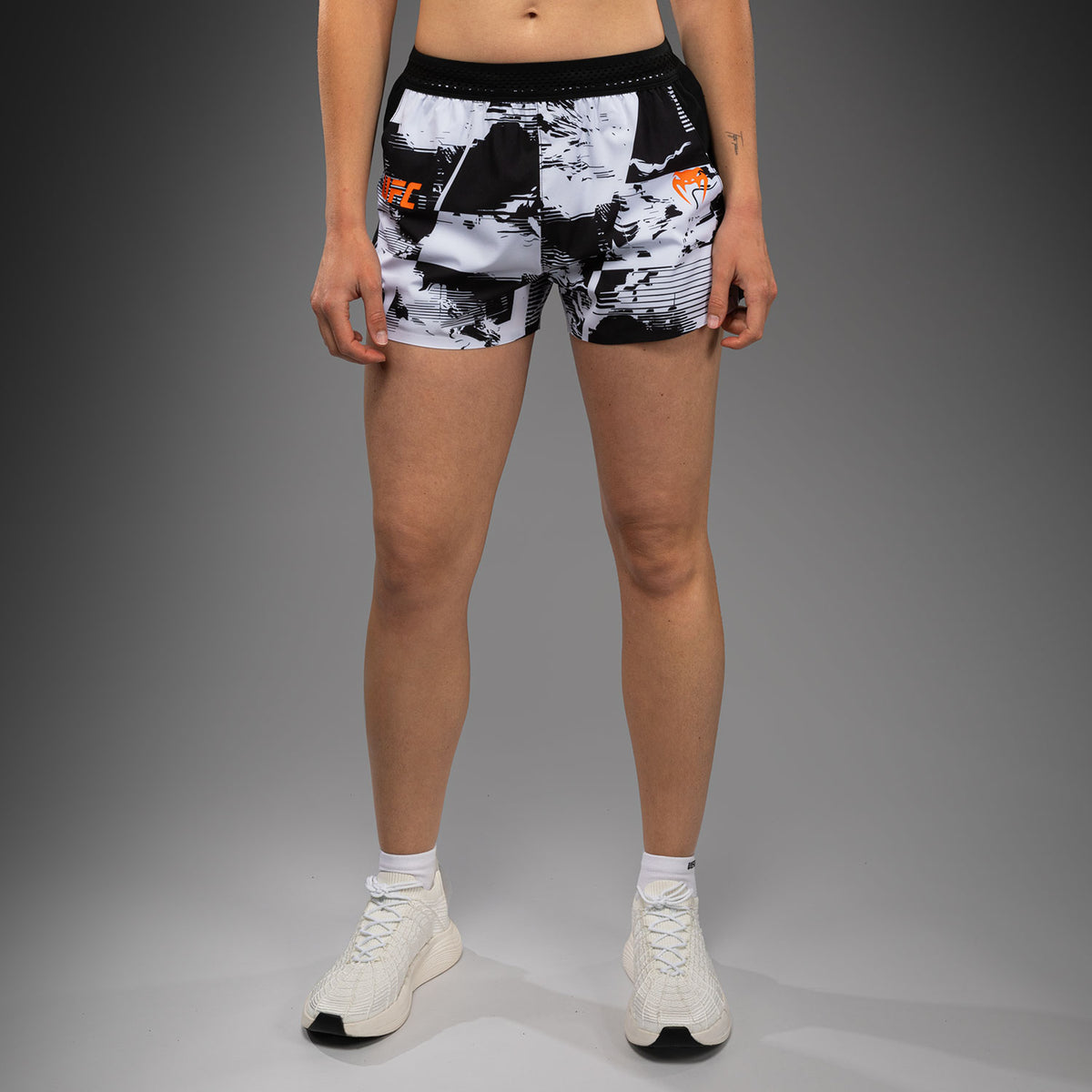 Short Performance Femme Venum UFC Zenith Authentic Fight Week – Blanc - product-type_Shorts de training