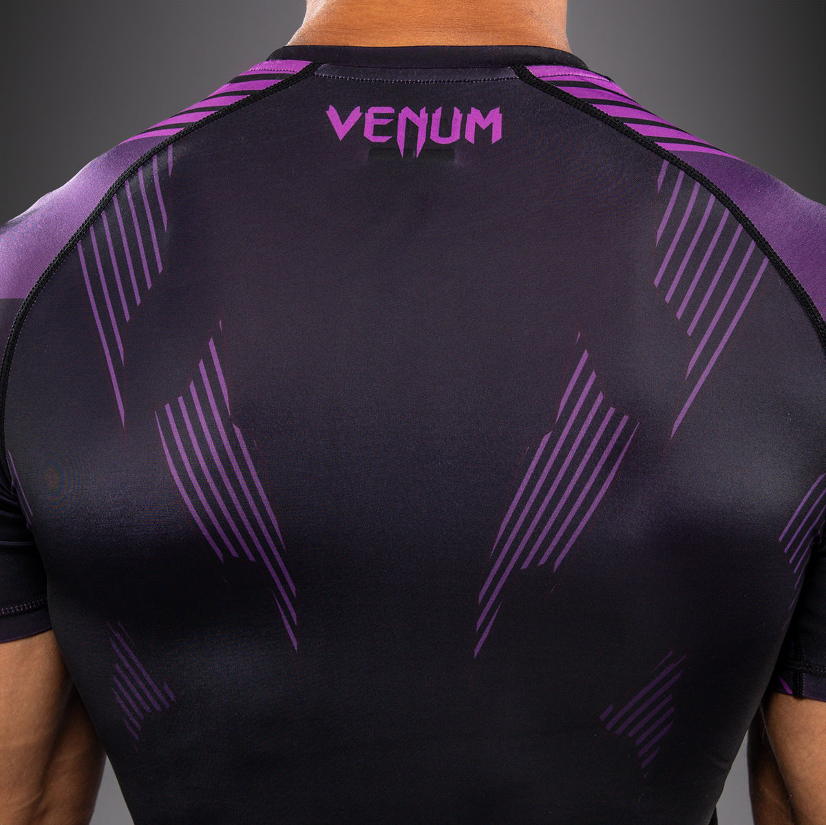 Rashguard à Manches Courtes Venum No-Gi 6.0 - Noir/Violet - product-type_T-Shirts de Compression