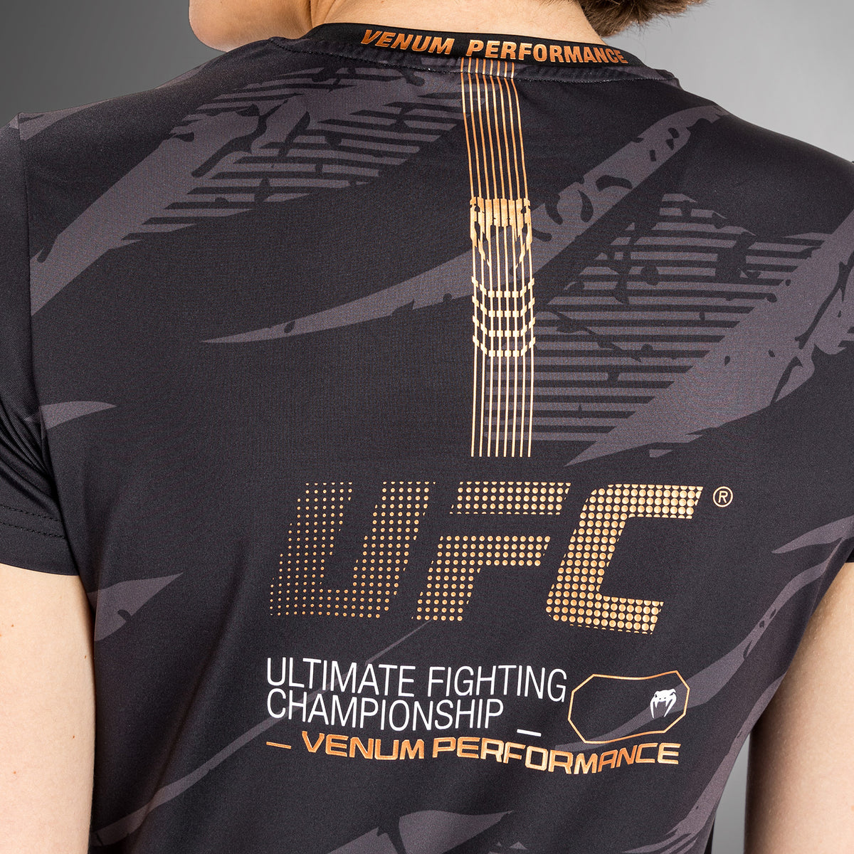 T-Shirt Dry-Tech pour Femmes UFC Adrenaline by Venum Fight Week - Urban Camo - product-type_T-Shirts Dry Tech