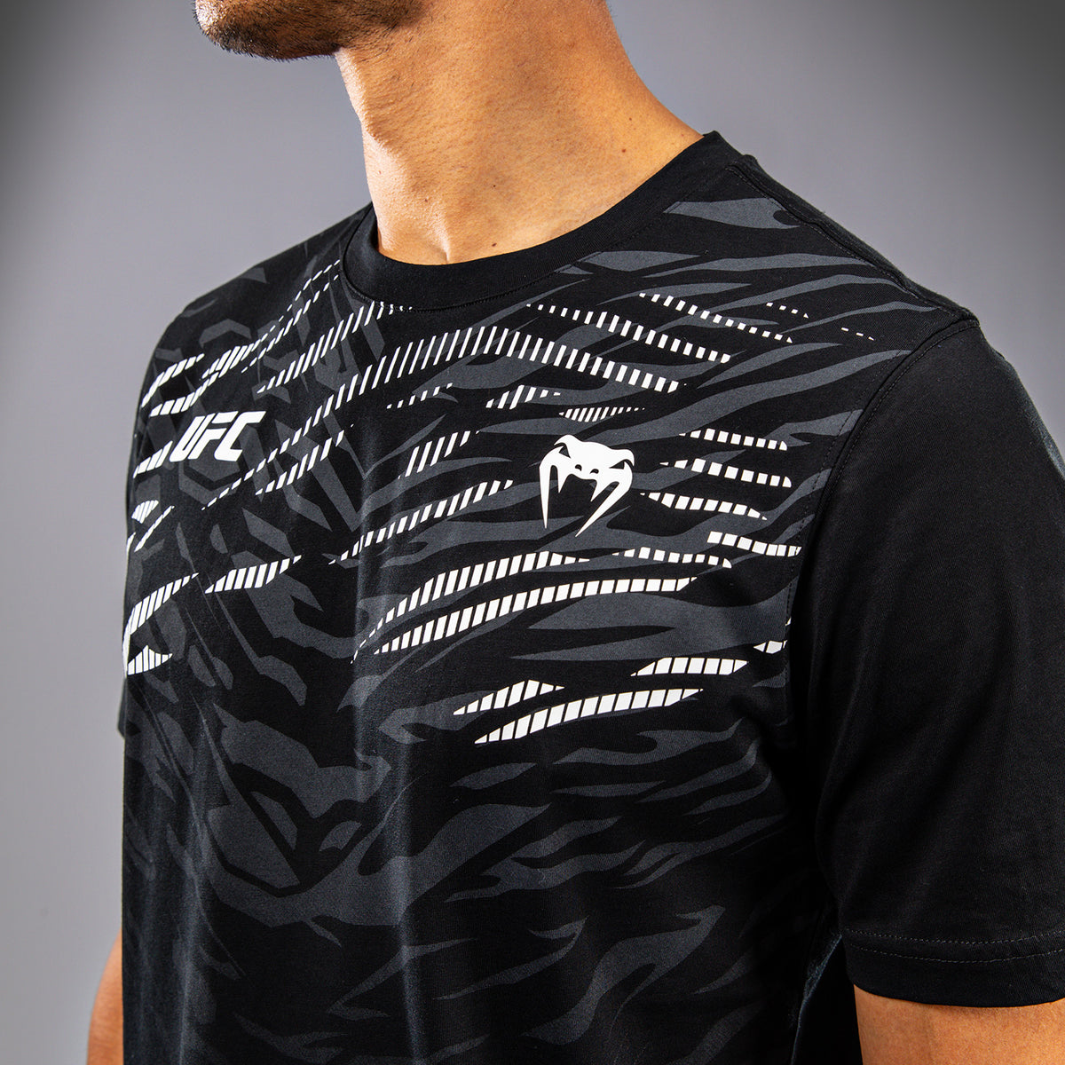 T-shirt UFC Fusion by Venum Replica - Noir - product-type_T-Shirts