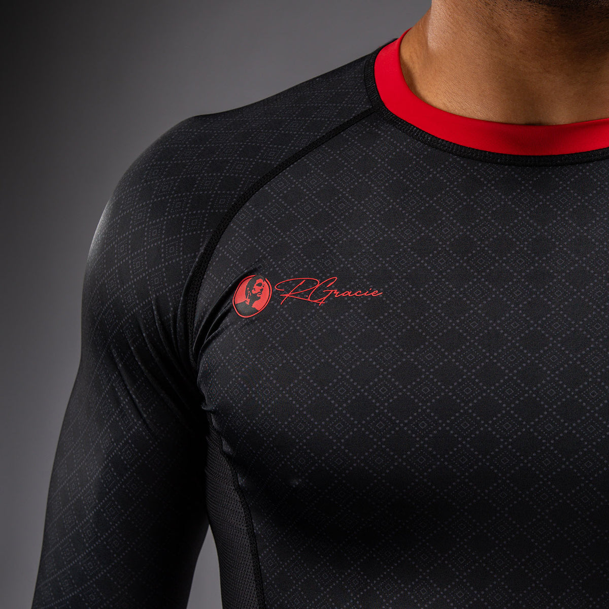 Rashguard à Manches Longues Venum x Roger Gracie Signature - Noir/Rouge - product-type_T-Shirts de Compression