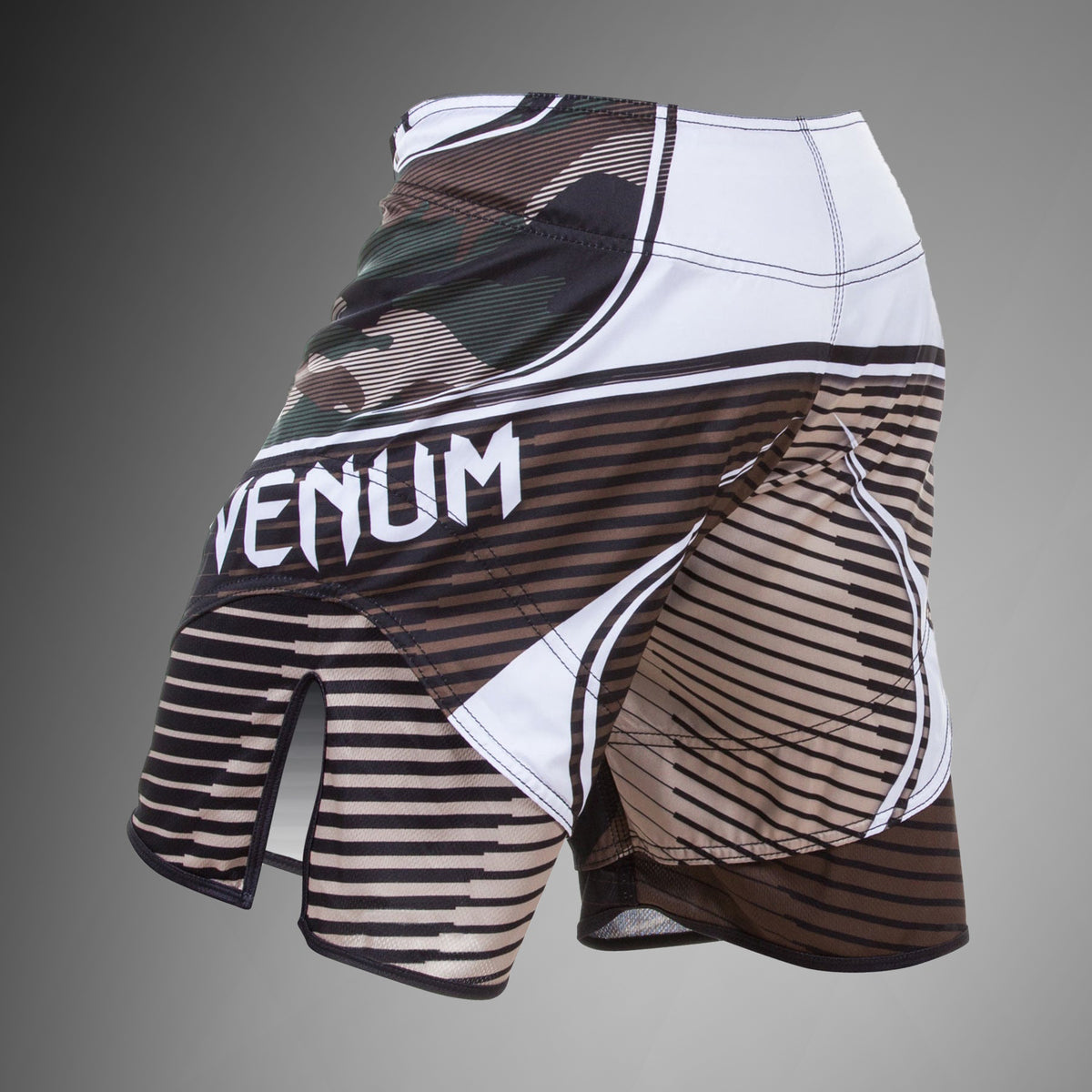 Fightshort Venum Camo Hero - Vert/Marron - product-type_Shorts de MMA