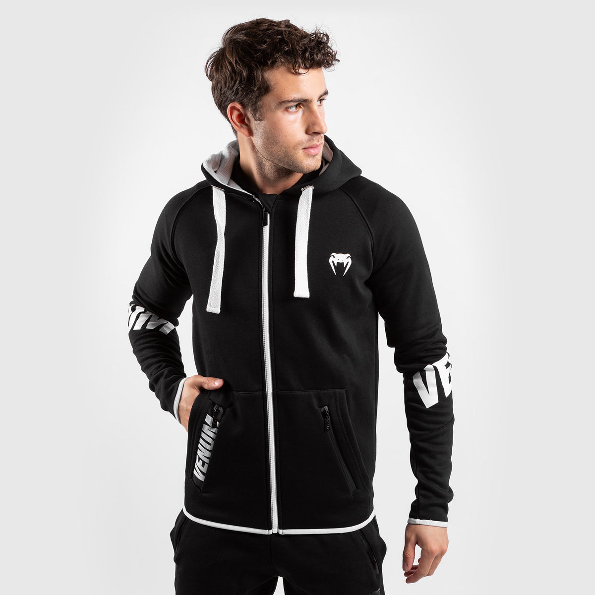 Sweatshirt Venum Contender 3.0 - Noir - product-type_Vestes