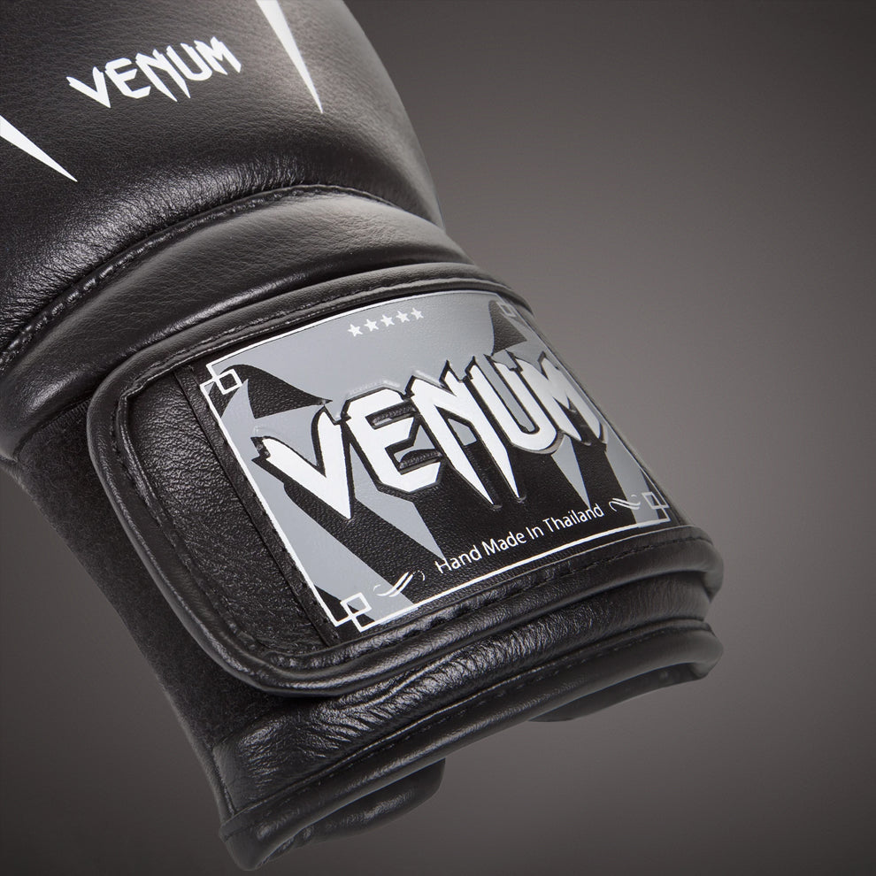 Gants de boxe Venum Giant 3.0 – Noir/Blanc - product-type_Gants de boxe