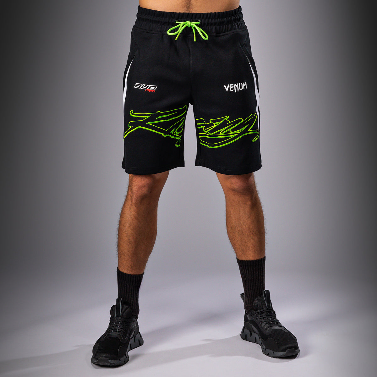 Short en coton pour Hommes Venum x Bud Racing - Noir/Blanc/Citron Vert - product-type_Shorts en Coton
