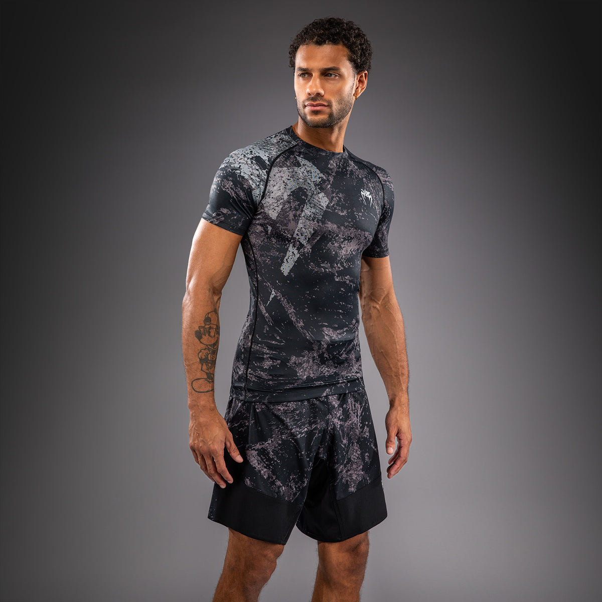 Rashguard à Manches Courtes Venum Rage & Workout - Noir/Gris - product-type_T-Shirts de Compression