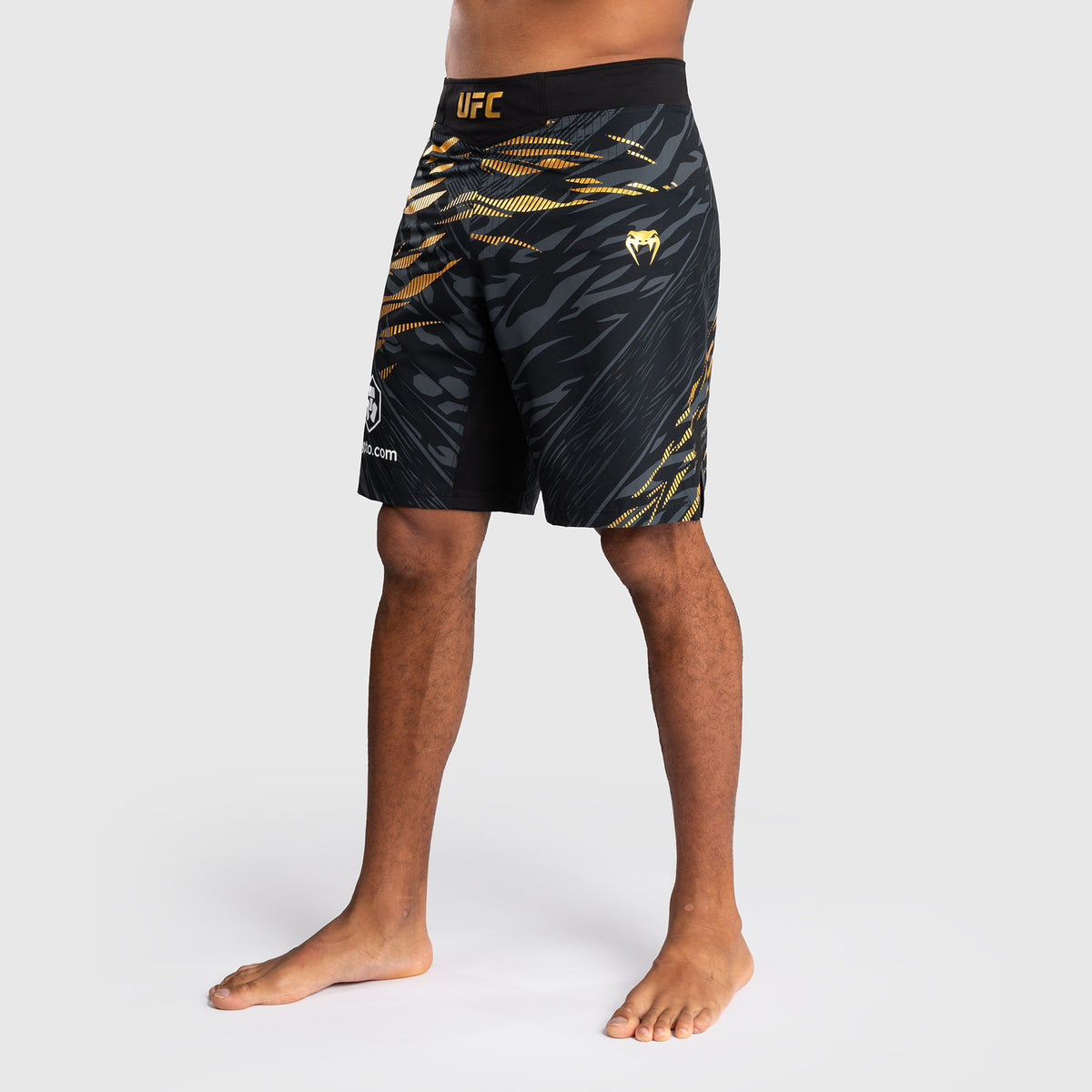 Shorts de Combat pour Hommes UFC Fusion by Venum Personnalisé Authentic Fight Night - Coupe Longue - Champion - product-type_Shorts de MMA