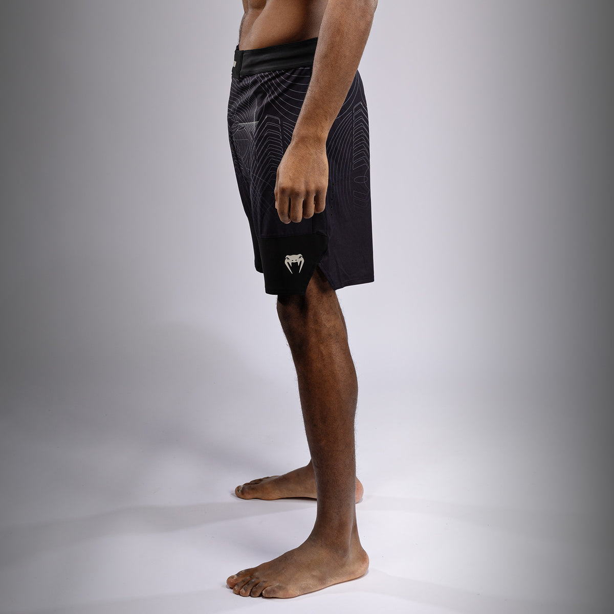 Short de Combat Venum G-Fit Air pour Hommes - Noir Intense/Sable Désert - product-type_Shorts de MMA