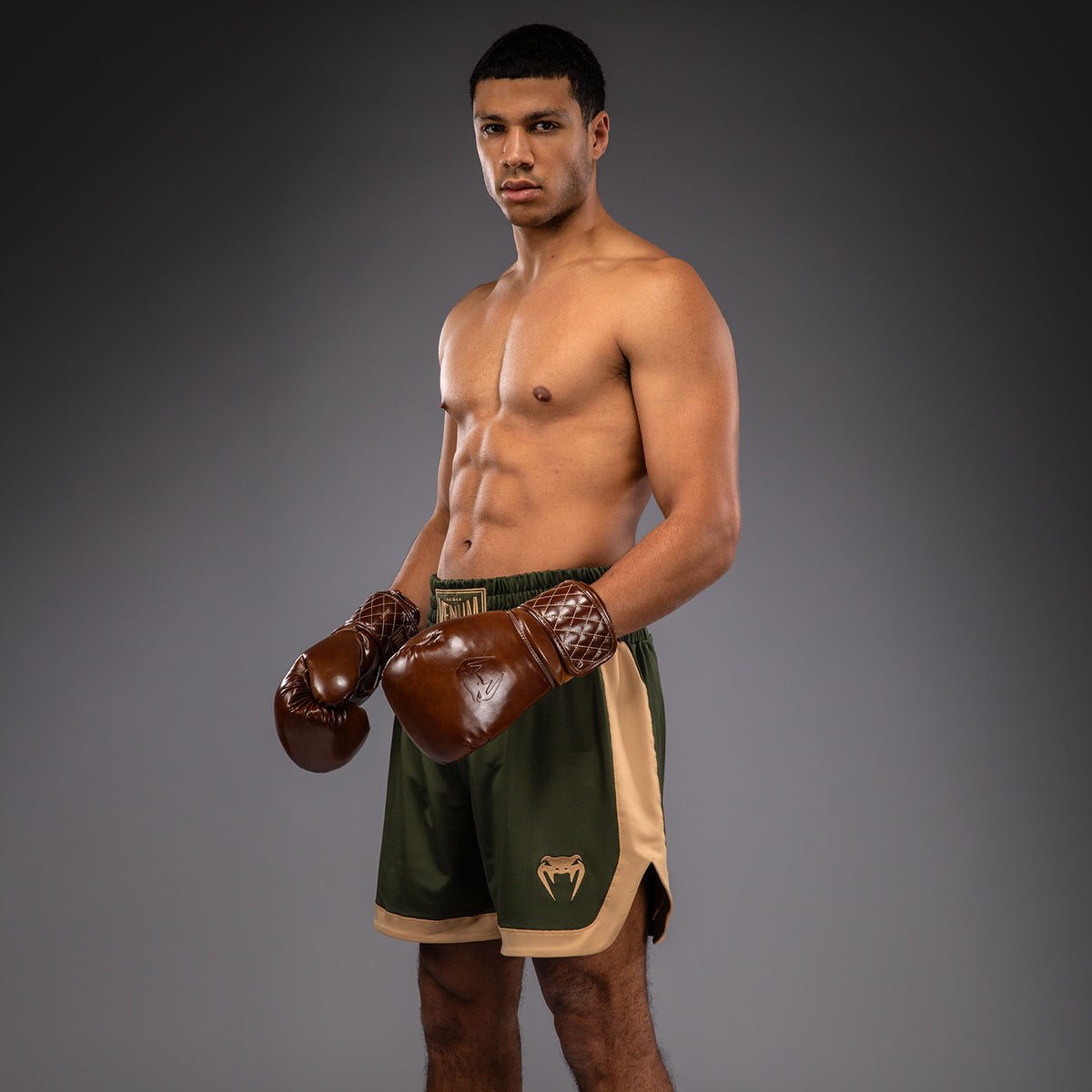 Short de boxe Venum Classic - Vert Militaire/Sable - product-type_Shorts de boxe