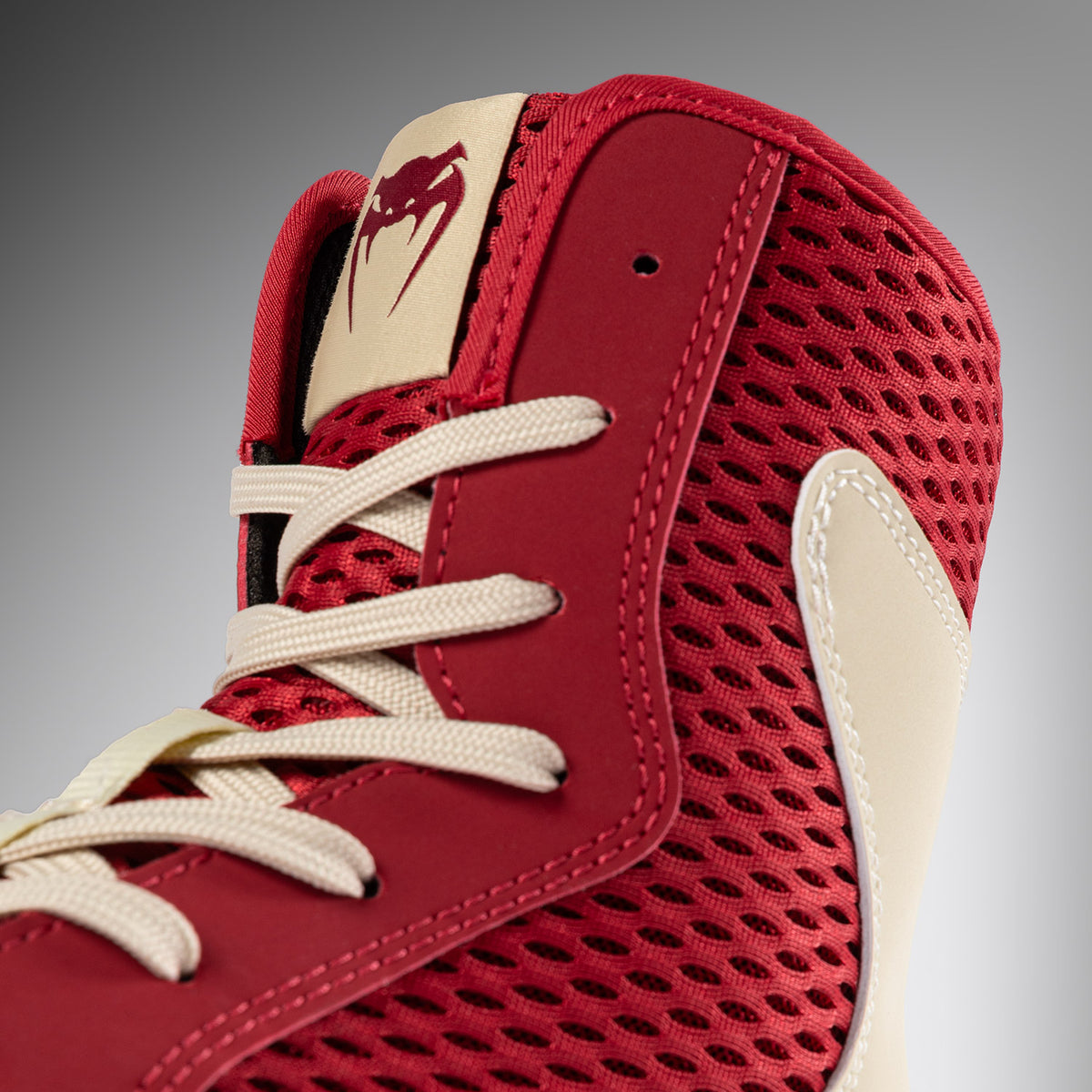 Chaussures de Boxe Venum Contender - Rouge Rubis/Ivoire - product-type_Chaussures de boxe