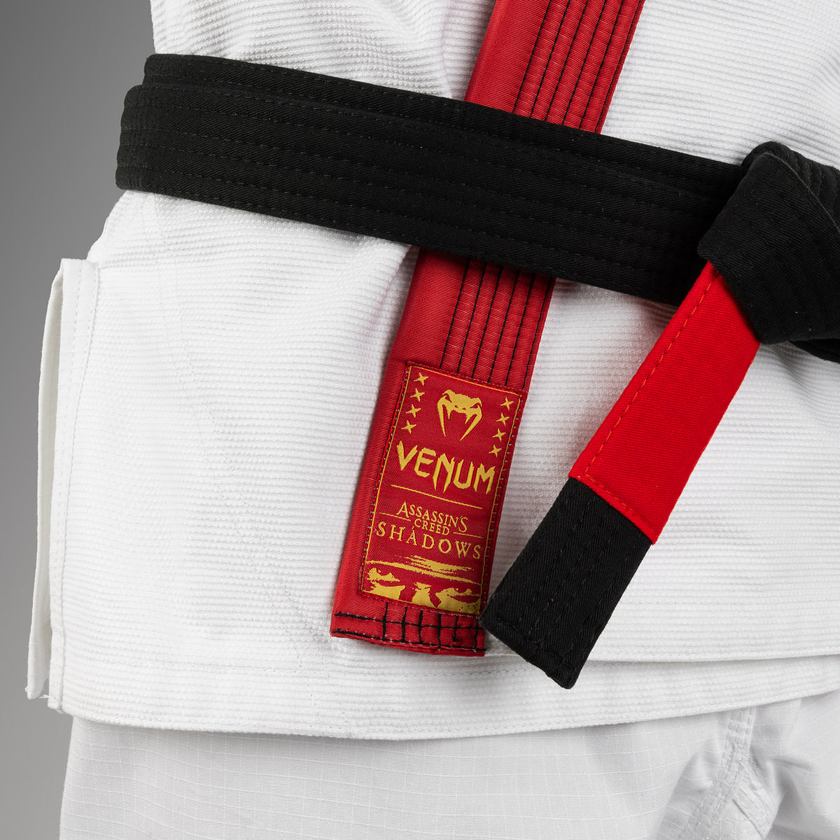 Kimono JJB Venum x Assassin's Creed Shadows - Blanc/Rouge - product-type_Kimonos de JJB