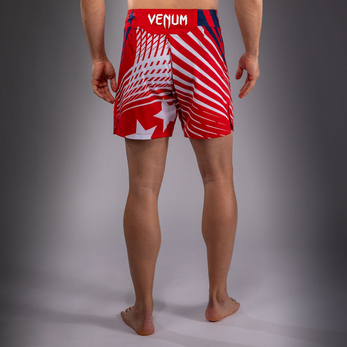 UFC Freedom 250 by Venum Authentic Fight Night Short de combat coupe courte Personnalisé pour homme - Rouge - product-type_Shorts de MMA