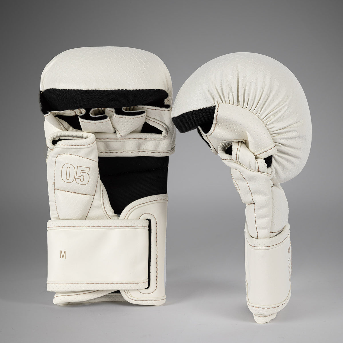 Gants de sparring MMA Venum Impact Evo Scales - Ivoire - product-type_Gants de Sparring