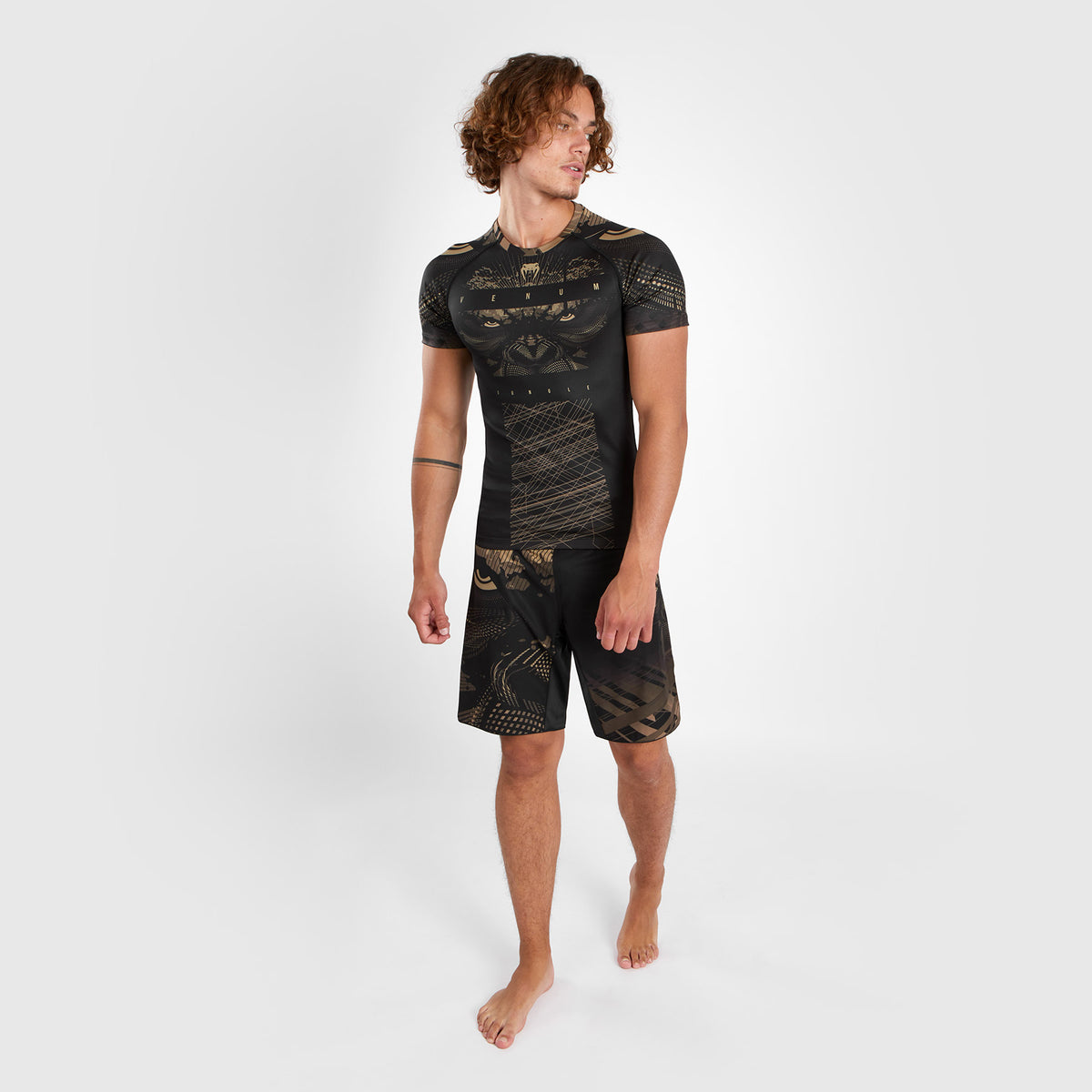 Rashguard à Manches Courtes Venum Gorilla Jungle - Noir/Sable - product-type_T-Shirts de Compression