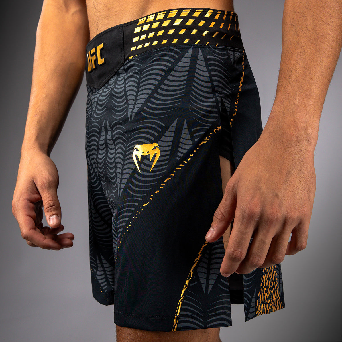 Short de combat Gladiator Homme Personnalisé UFC Zenith by Venum Authentic Fight Night - Champion - product-type_Shorts de MMA