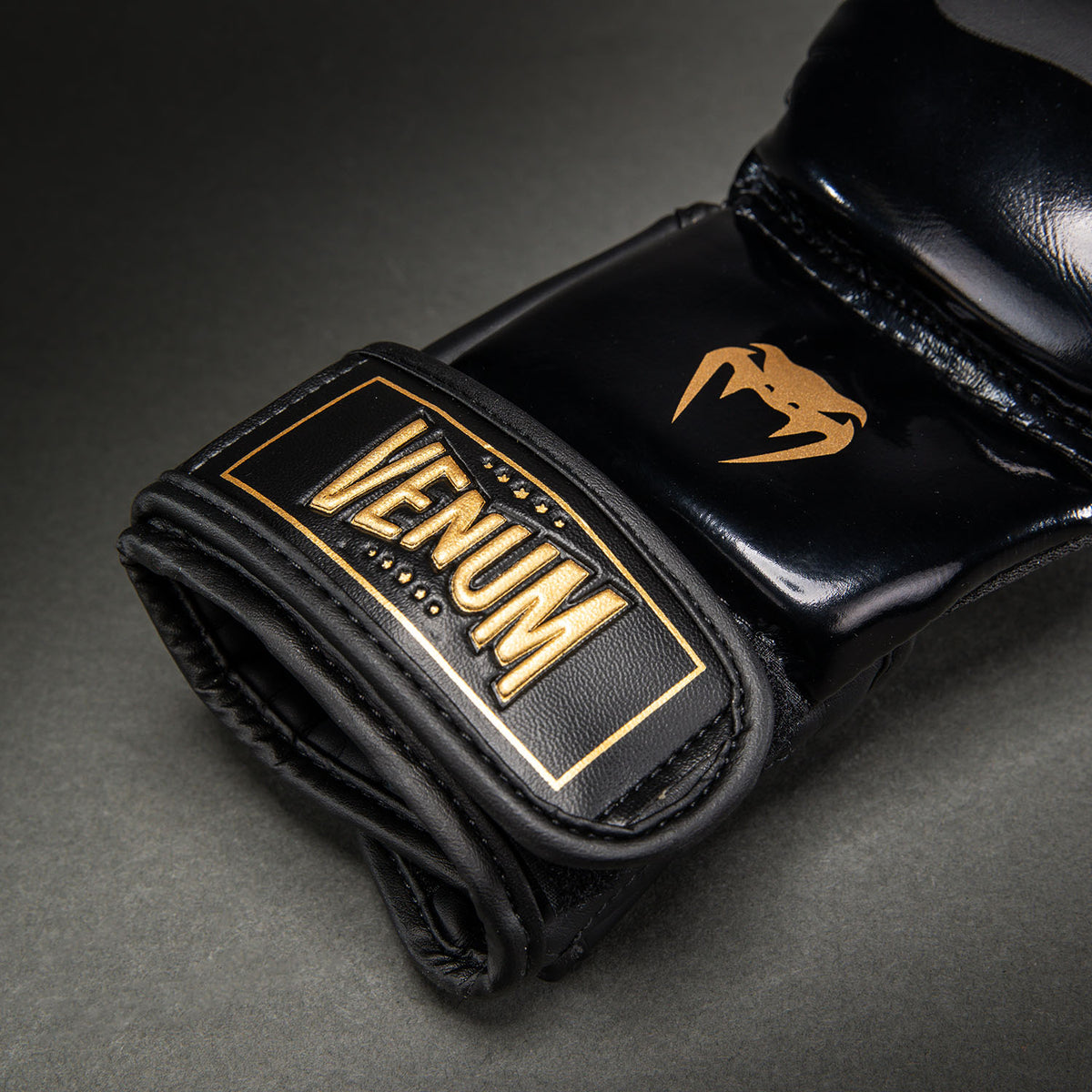 Gants de Sparring Venum Attack 2.0 – Noir/Or - product-type_Gants de Sparring