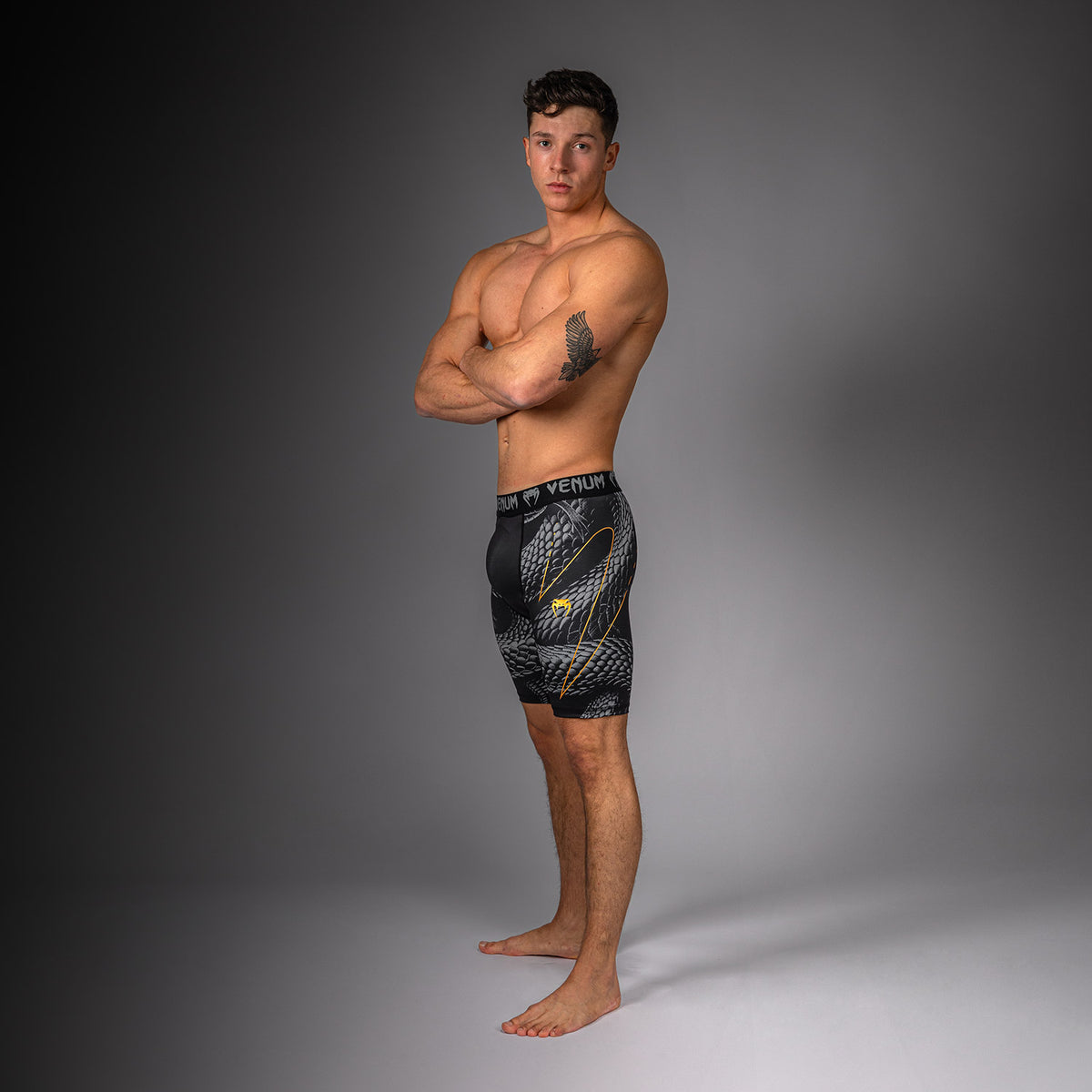Short de Compression Venum Matupa - Noir/Gris/Or - product-type_Shorts de compression