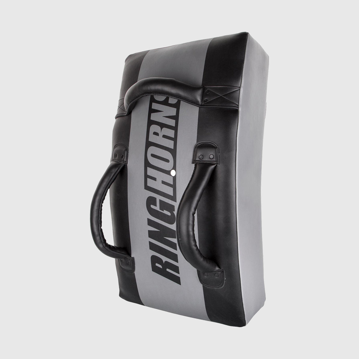 Bouclier de frappe Ringhorns Charger by Venum - noir - product-type_Boucliers de frappe