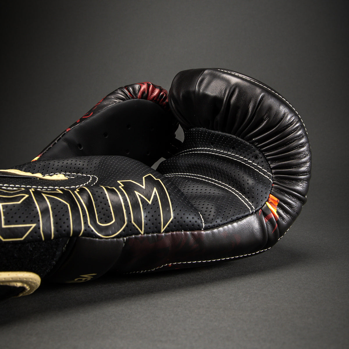 Gants de Boxe Impact Evo Sukuna Jujutsu Kaisen x Venum – Noir/Beige - product-type_Gants de boxe