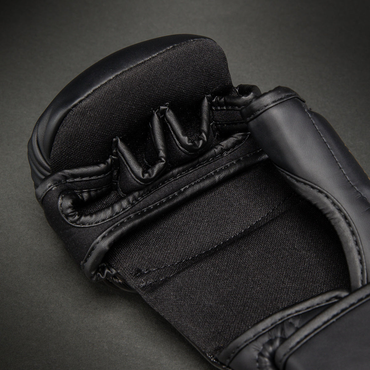 Gants de Sparring Venum Attack 2.0 – Noir/Or - product-type_Gants de Sparring