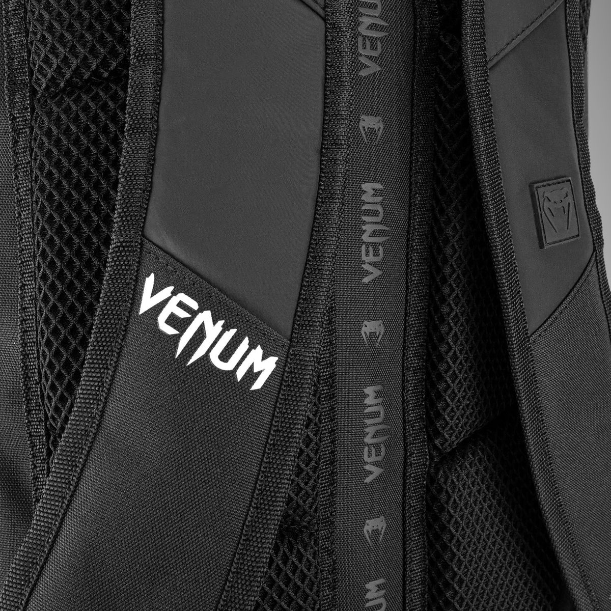 Sac à Dos Venum Challenger Xtrem Evo (50-63L) – Noir/Blanc - product-type_Sacs de sport