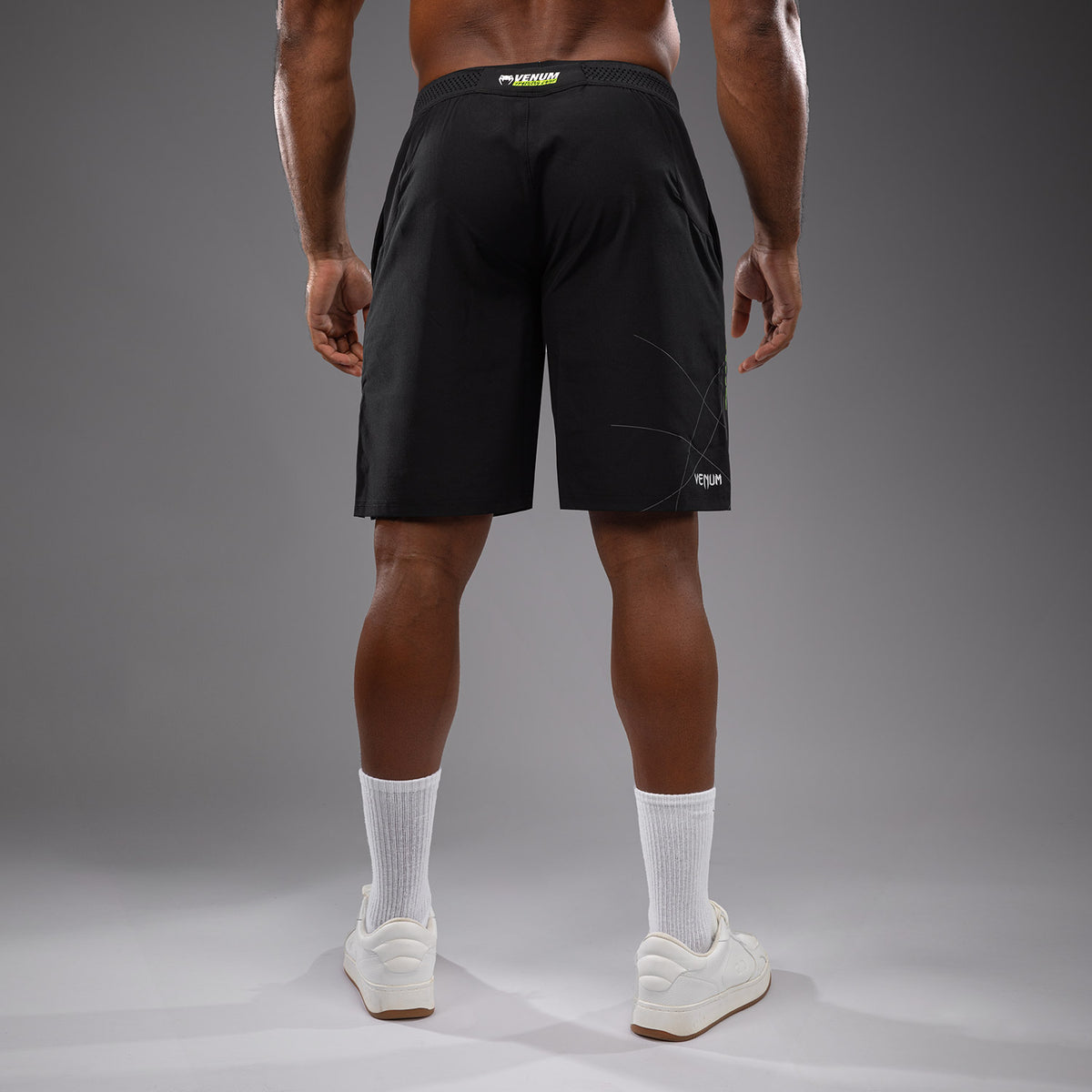 Short d'entraînement Venum Training Camp 4.0 - Noir/Vert Fluo - product-type_Shorts de training