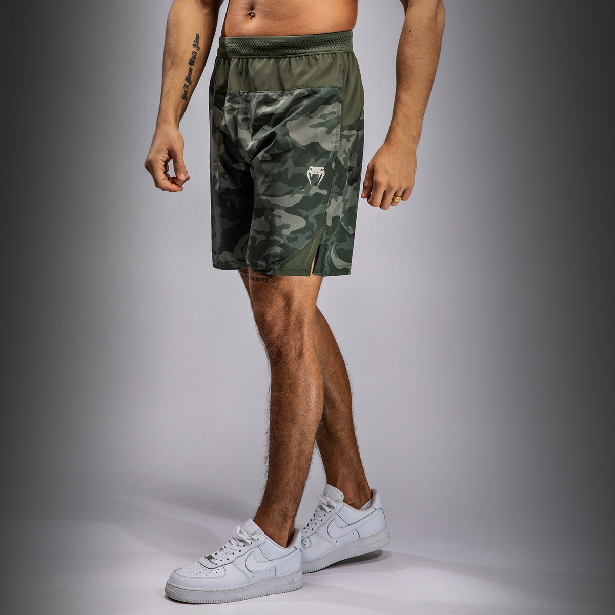 Short d'entraînement Venum G-Fit Air pour Hommes - Camo Militaire - product-type_Shorts de training