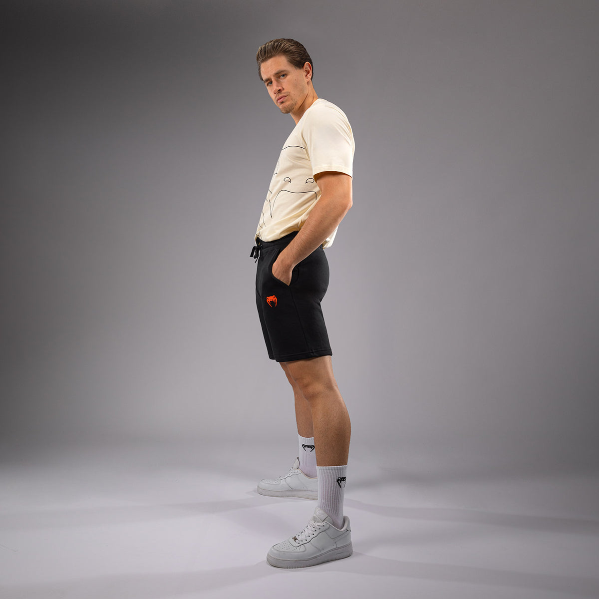 Short Venum Classic pour Hommes - Noir - product-type_Shorts en Coton