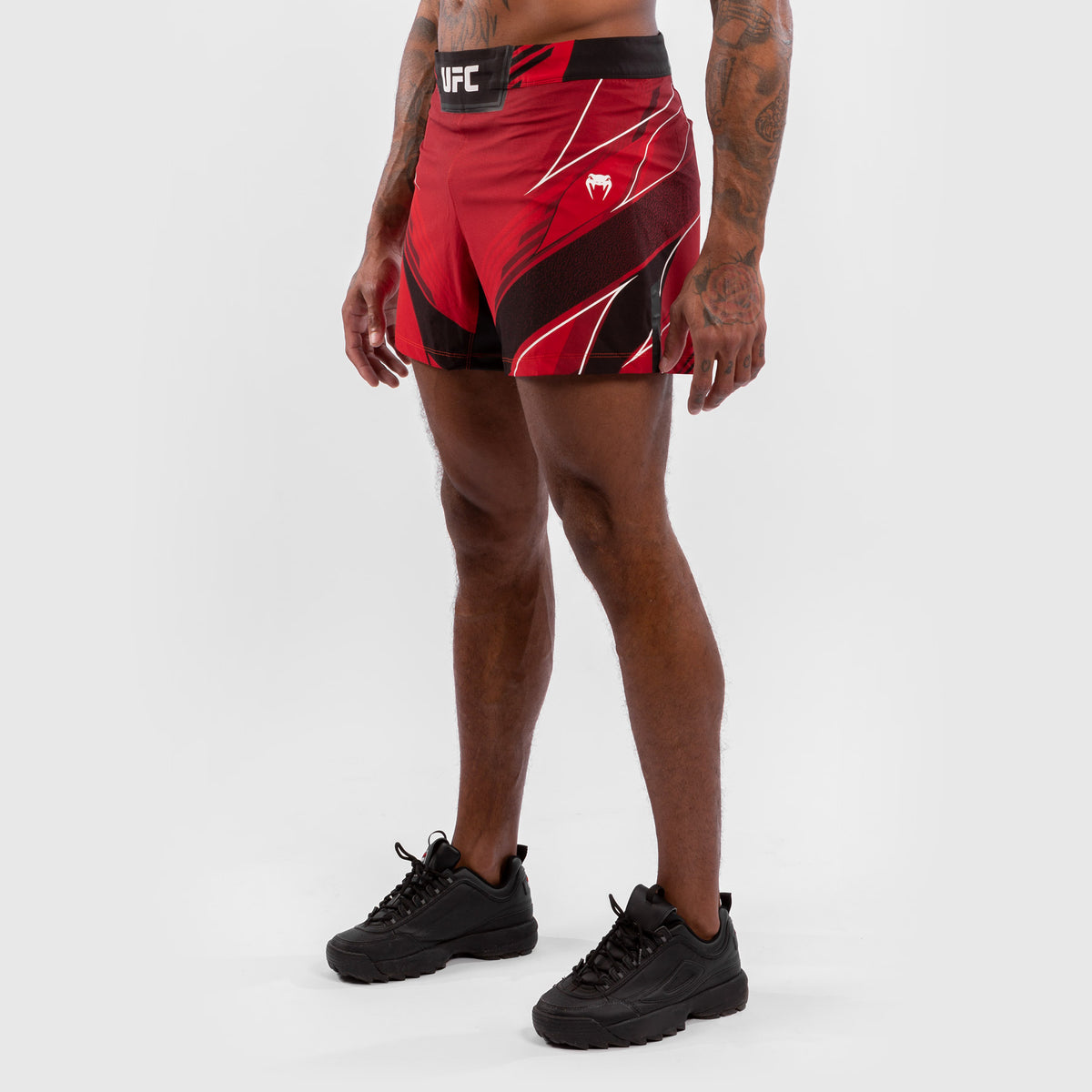 Short Homme Venum UFC Authentic Fight Night – Rouge - product-type_Shorts de MMA