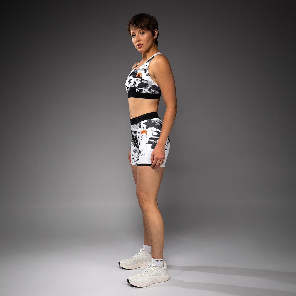 Short de compression Performance Femme UFC Zenith by Venum Authentic Fight Week - Blanc - product-type_Shorts de compression