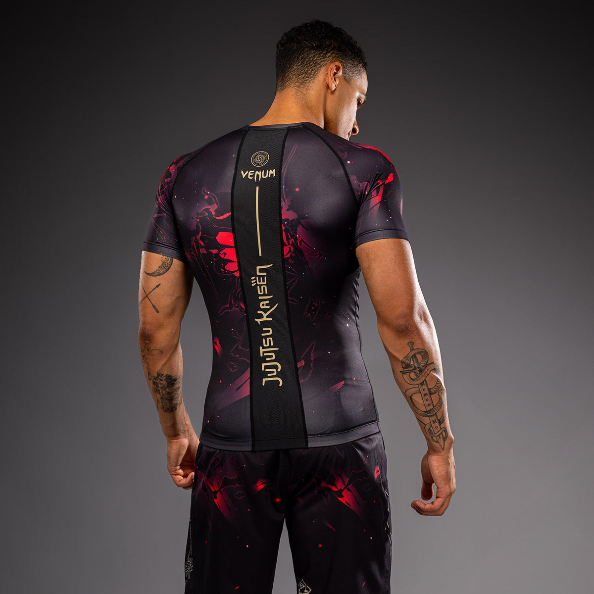 Rashguard à Manches Courtes Itadori Jujutsu Kaisen x Venum – Noir/Rouge - product-type_T-Shirts de Compression