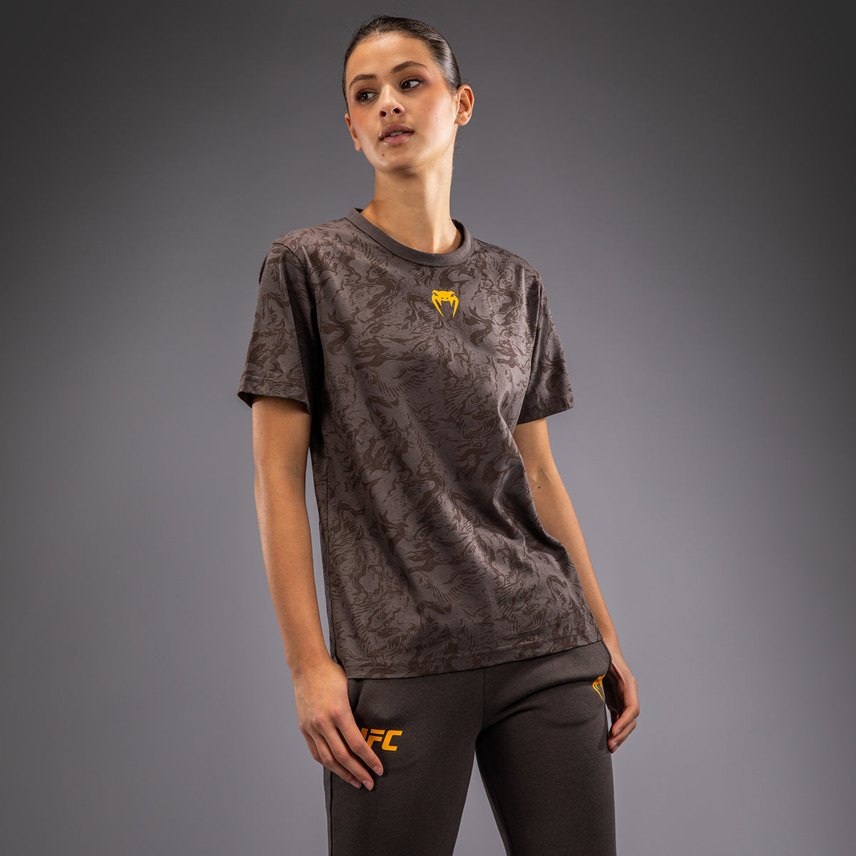 T-shirt en Coton à Manches Courtes pour Femmes UFC Fusion by Venum Fight Week - Marron Terrestre - product-type_T-Shirts