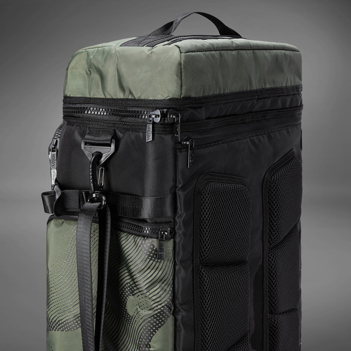 Sac de Sport Venum Trainer Hybrid – Vert Armée - product-type_Sacs de sport