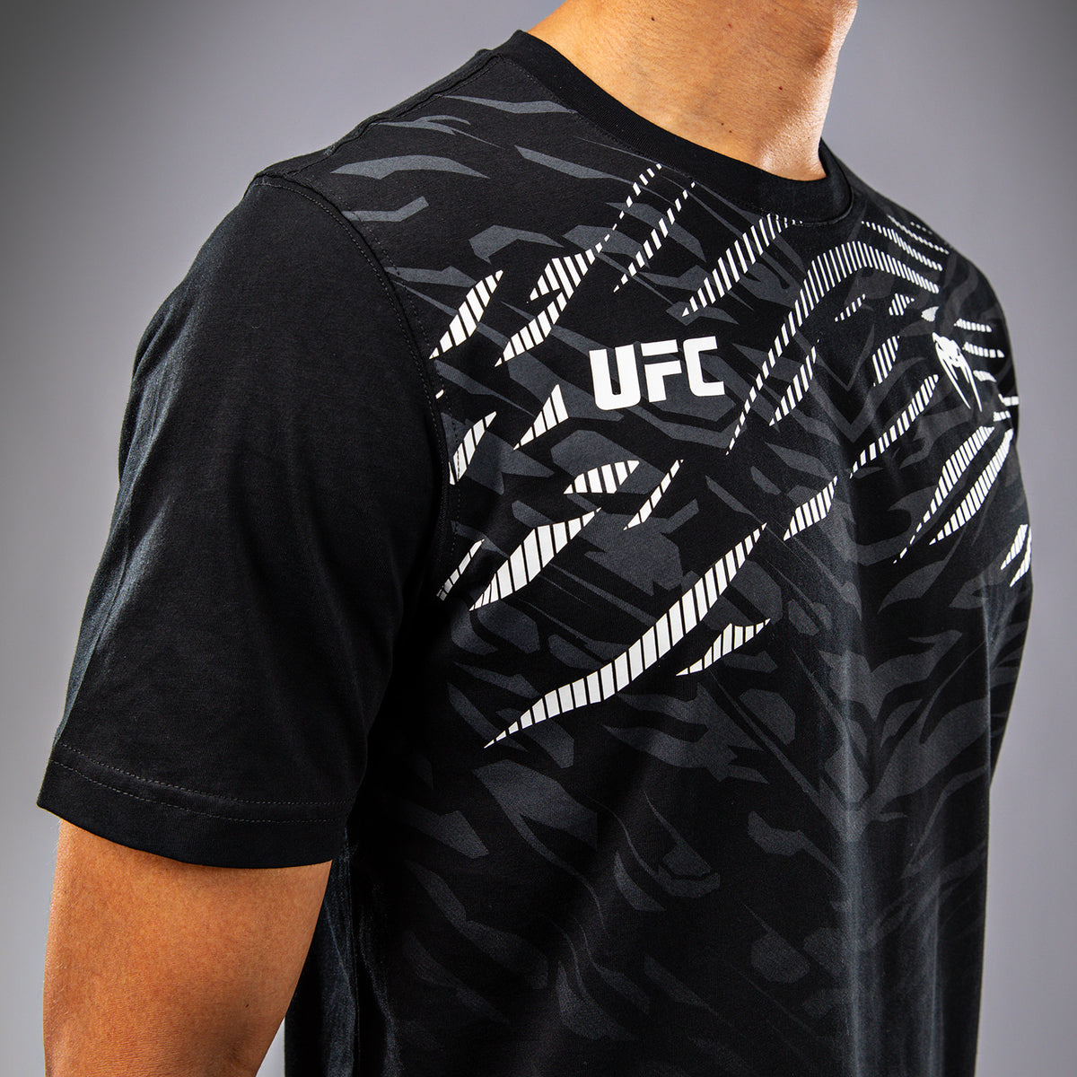 T-shirt UFC Fusion by Venum Replica - Noir - product-type_T-Shirts